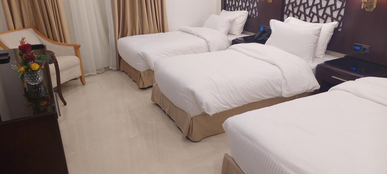 Petra Elite Hotel 와디무사 외부 사진