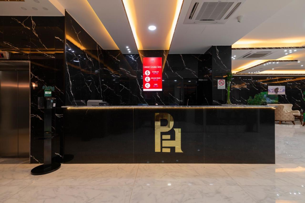 Petra Elite Hotel 와디무사 외부 사진